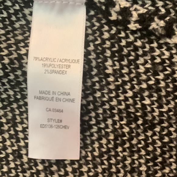 *Host Pick* Ricki’s Women’s Cardigan/Jacket - Picture 5 of 6